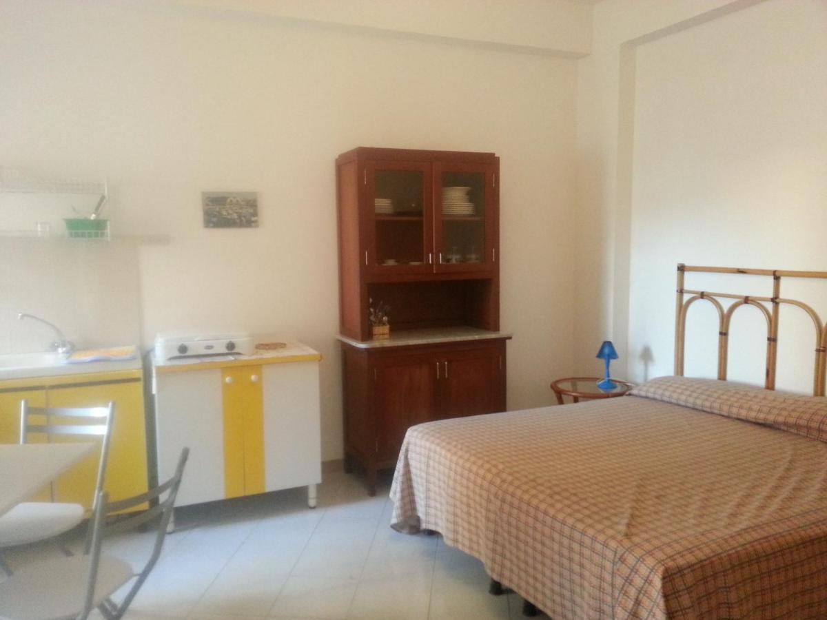Casa Mazzini Yellow Apartment Favignana Exterior foto